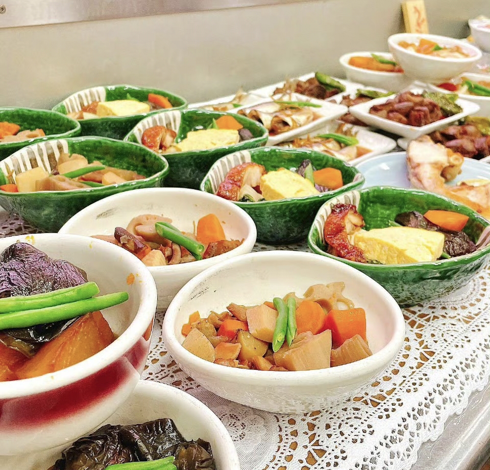 做食堂承包饭菜好吃又便宜很重要